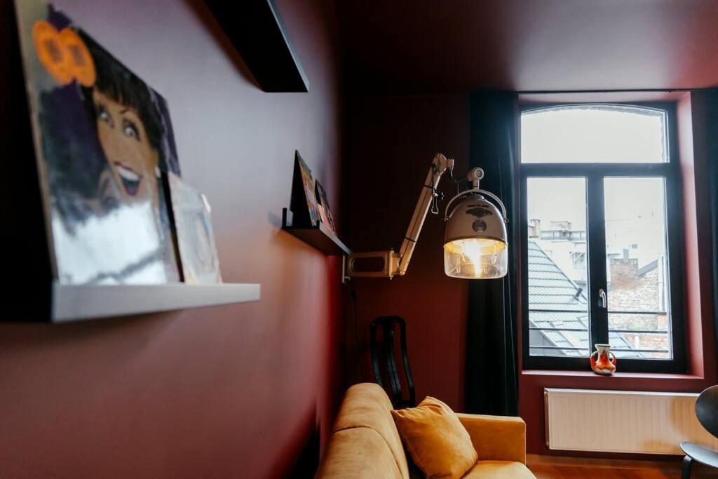 Le Retro Chic - Grand Duplex Pour 6 Dans Le Centre Apartment Liege Bagian luar foto